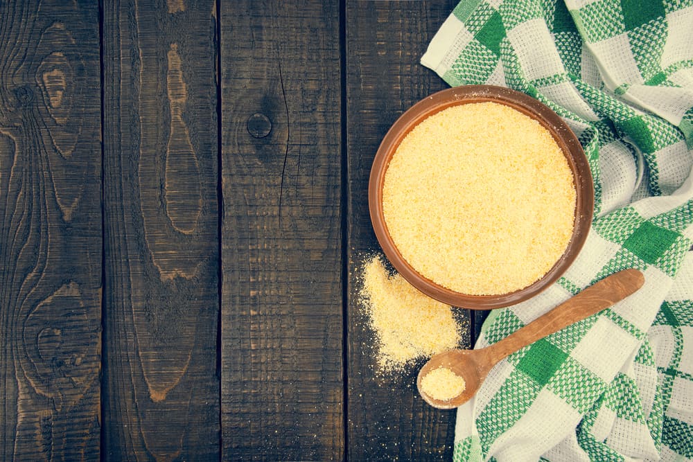 corn-flour-vs-cornmeal-3