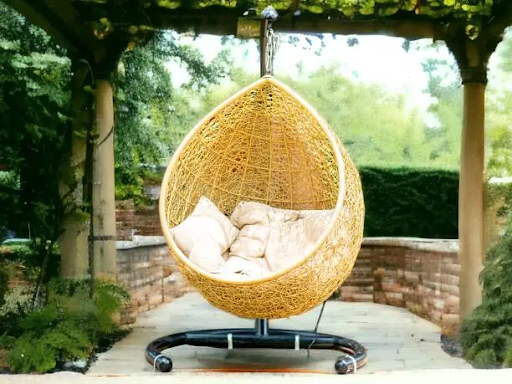 Stylish Hanging Chair